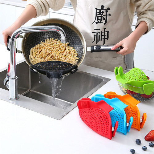 Silicone Pot Side Drain Stopper – Kitchen Gadget